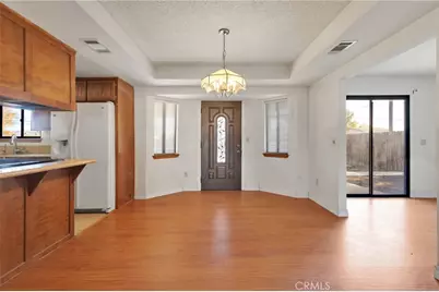 15457 Washoan, Apple Valley, CA 92307 - Photo 11