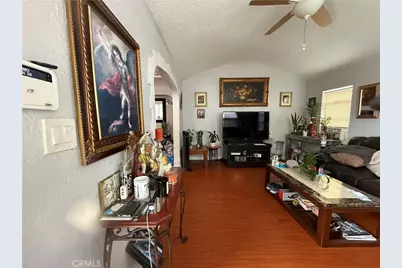 1555 McDonald Avenue, Wilmington, CA 90744 - Photo 63