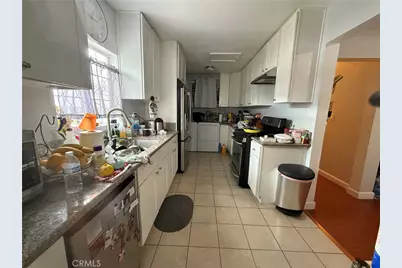 1555 McDonald Avenue, Wilmington, CA 90744 - Photo 57