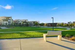 27315 Bear Creek Ln, Valencia, CA 91381 - Photo 41