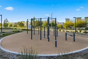 27315 Bear Creek Ln, Valencia, CA 91381 - Photo 43