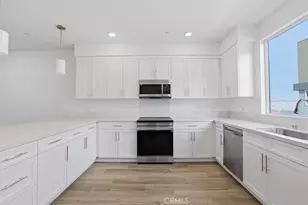 27317 Bear Creek Ln, Valencia, CA 91381 - Photo 7