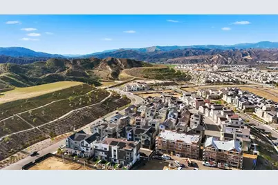 27317 Bear Creek Lane, Valencia, CA 91381 - Photo 43