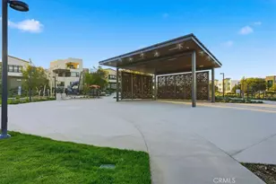 27321 Bear Creek Ln, Valencia, CA 91381 - Photo 45