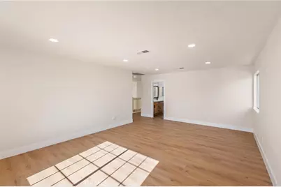 1015 E Deerfield, Ontario, CA 91761 - Photo 37