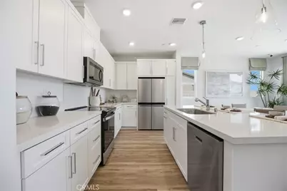 44246 Fleetwood Drive, Lancaster, CA 93535 - Photo 13