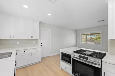 8981 Cypress, Fontana, CA 92335 - Photo 11