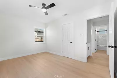 8981 Cypress, Fontana, CA 92335 - Photo 17