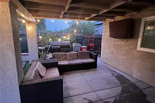 591 N Smoke Tree, Rialto, CA 92376 - Photo 43