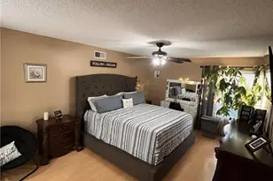 591 N Smoke Tree, Rialto, CA 92376 - Photo 31