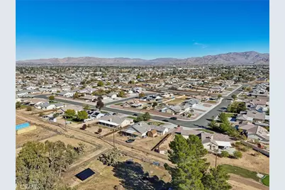 13322 Chenin Blanc Court, Apple Valley, CA 92308 - Photo 49