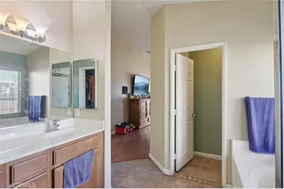 13322 Chenin Blanc Court, Apple Valley, CA 92308 - Photo 33