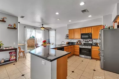 1607 Perennial Court, Perris, CA 92571 - Photo 5