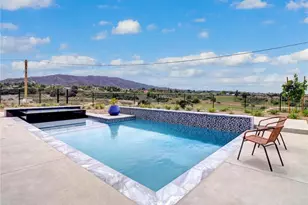 35876 Wildwood Crest Dr, Yucaipa, CA 92399 - Photo 17