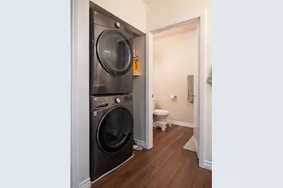 14527 Plummer #202, Panorama City, CA 91402 - Photo 27