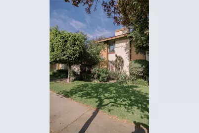 14527 Plummer #202, Panorama City, CA 91402 - Photo 3