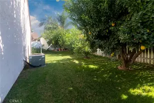 2074 Valleywood St, Colton, CA 92324 - Photo 21