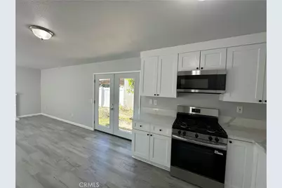 2010 Date Tree, Colton, CA 92324 - Photo 5