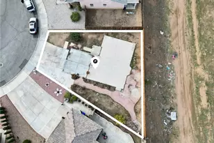 11456 Highland Ct, Adelanto, CA 92301 - Photo 9