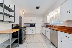 3630 Castle Reagh, Riverside, CA 92506 - Photo 11