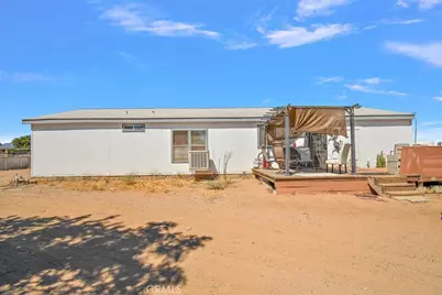 12730 Fir Street, Oak Hills, CA 92344 - Photo 21