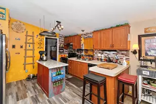 12730 Fir St, Oak Hills, CA 92344 - Photo 25