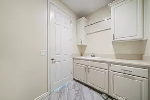 3094 Crystal Ridge Ln, Colton, CA 92324 - Photo 15