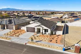 3217 E Ave J-4, Lancaster, CA 93535 - Photo 5