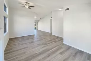 13197 Snowview Rd, Victorville, CA 92392 - Photo 7