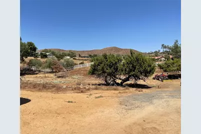 23435 Rolling Meadows, Lake Mathews, CA 92570 - Photo 25