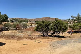 23435 Rolling Meadows, Lake Mathews, CA 92570 - Photo 25