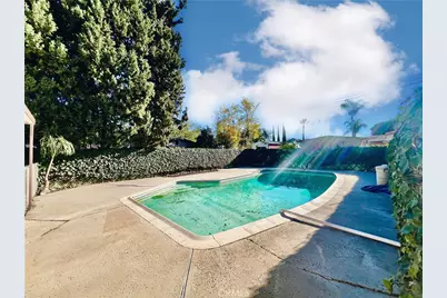 8654 Greenpoint Avenue, Riverside, CA 92503 - Photo 25