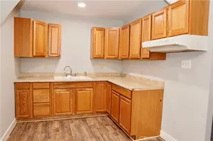 8654 Greenpoint Ave, Riverside, CA 92503 - Photo 7