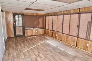 8654 Greenpoint Ave, Riverside, CA 92503 - Photo 15