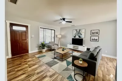 8654 Greenpoint Avenue, Riverside, CA 92503 - Photo 5