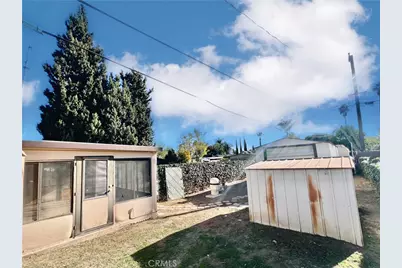 8654 Greenpoint Avenue, Riverside, CA 92503 - Photo 27