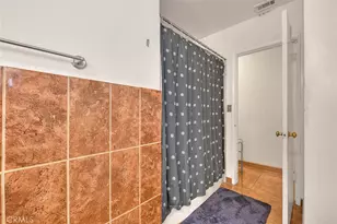 5737 Riverside Ave, Rialto, CA 92377 - Photo 29