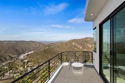 1425 Skyline, Laguna Beach, CA 92651 - Photo 43