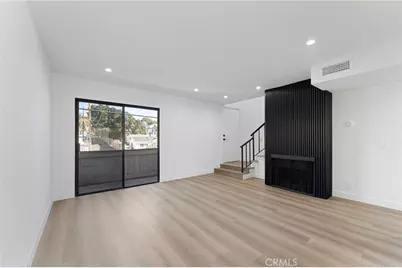 10219 Pinewood #2, Tujunga, CA 91042 - Photo 3