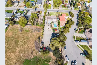 35181 Eureka, Yucaipa, CA 92399 - Photo 37