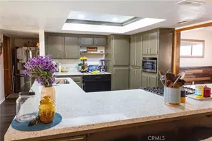 15078 Cactus, Hesperia, CA 92345 - Photo 7