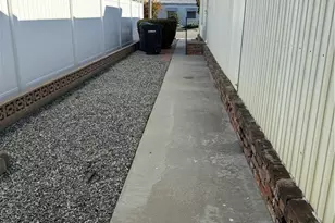 590 Santa Lucia, Hemet, CA 92543 - Photo 23