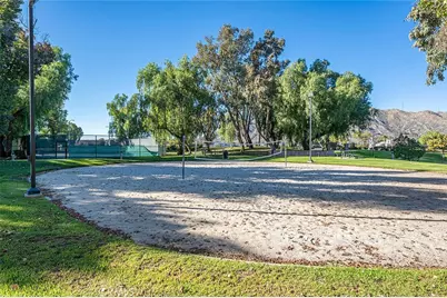 23805 Lake Vista Drive, Moreno Valley, CA 92557 - Photo 45