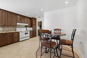 2845 Iron Hills Way, Riverside, CA 92506 - Photo 13