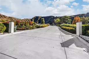 31615 Live Oak Canyon, Redlands, CA 92373 - Photo 49