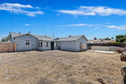 24976 7th Street, San Bernardino, CA 92410 - Photo 17