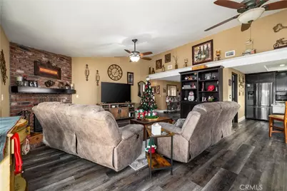 22671 San Joaquin Dr. East Drive, Canyon Lake, CA 92587 - Photo 9