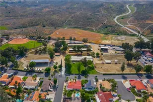 22671 San Joaquin Dr East Dr, Canyon Lake, CA 92587 - Photo 51