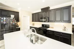 21047 Iron Rail, Riverside, CA 92507 - Photo 15