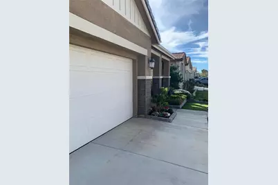 18319 Lapis Lane, San Bernardino, CA 92407 - Photo 5